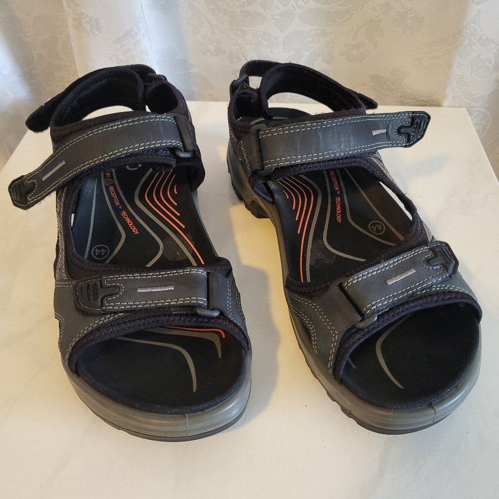 ECCO Men's Yucatan Offroad, Hiking,  Sport Sandals, Size 44/US 11, Black & Gray